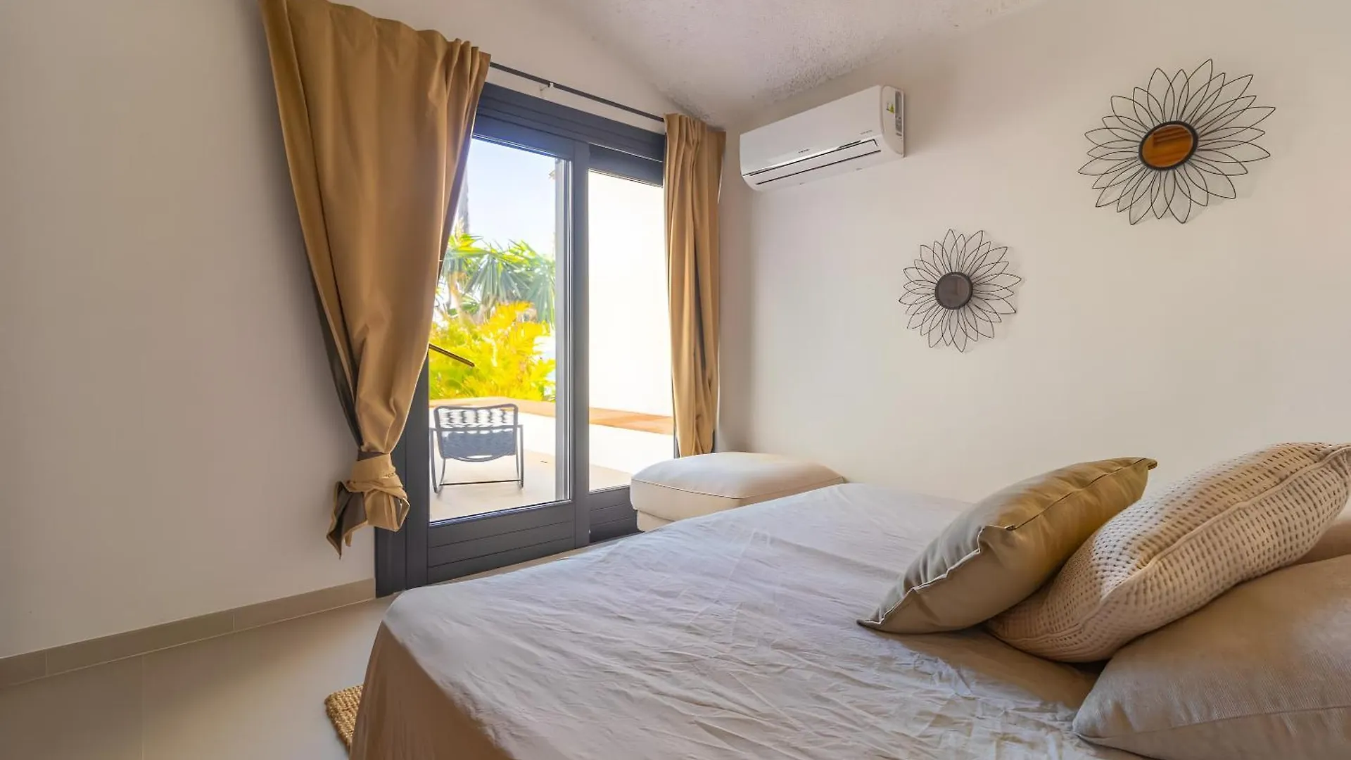 Beachfront Villa Estepona Spain