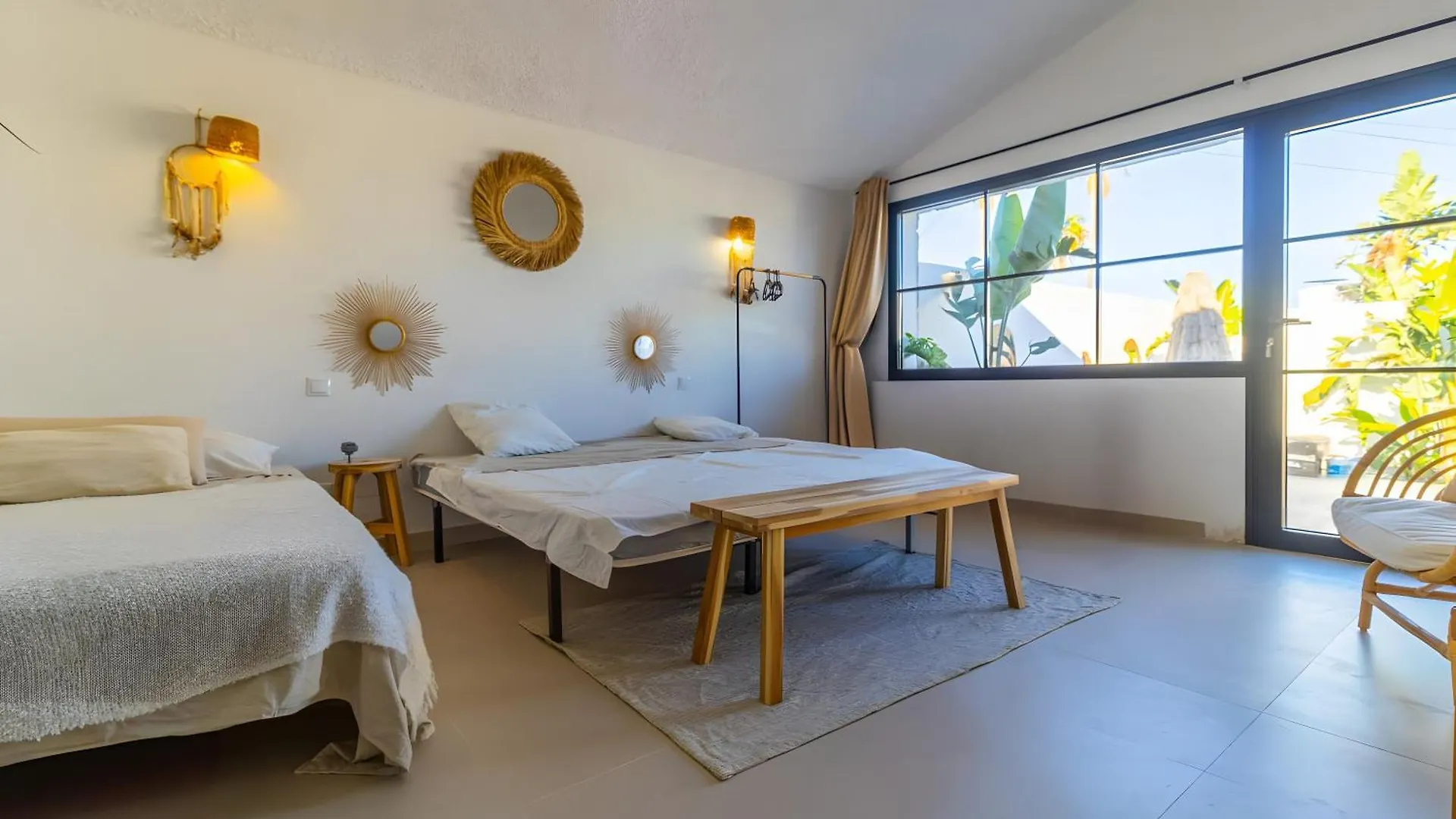 Beachfront Villa Estepona
