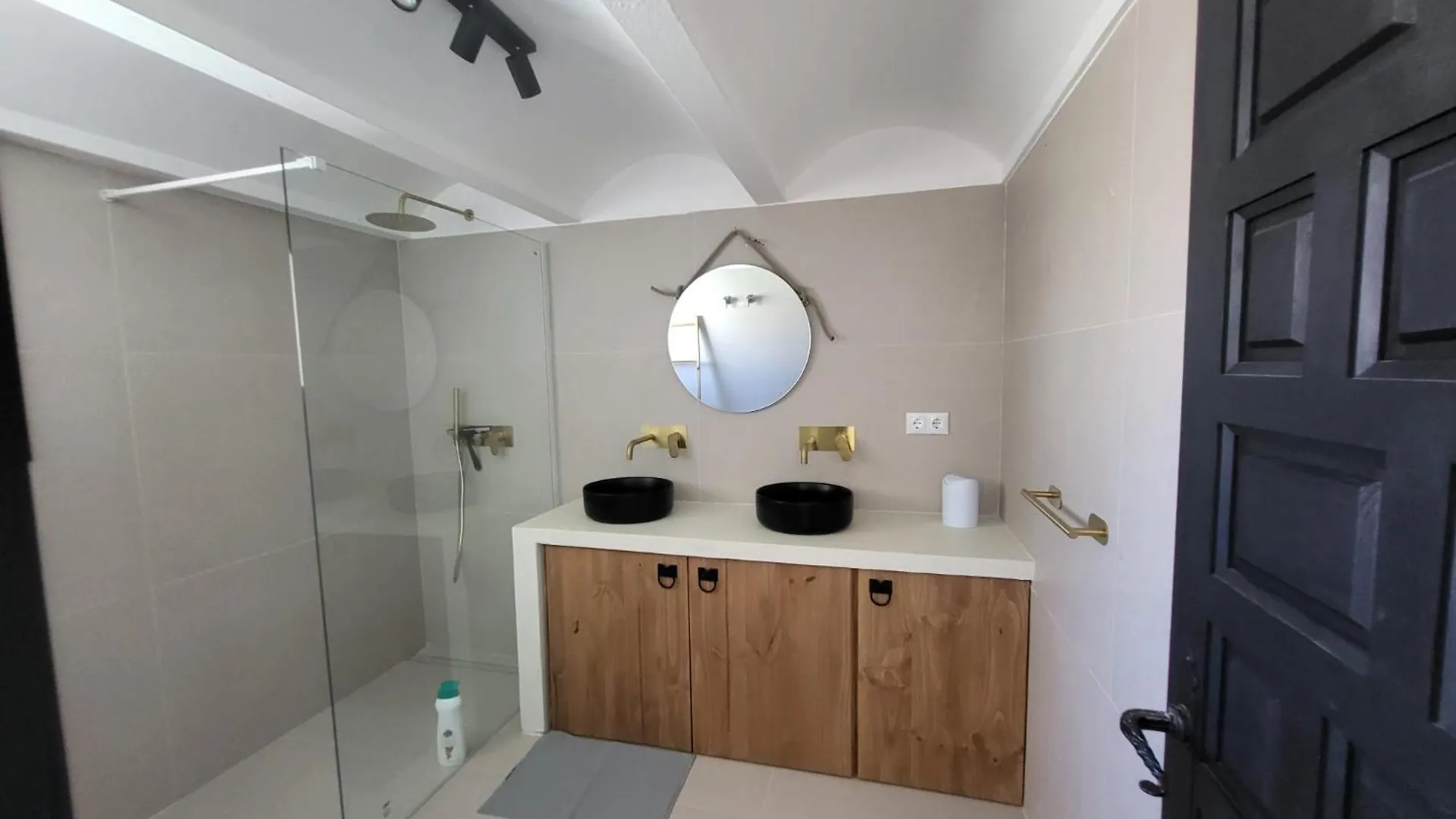 Beachfront Villa Estepona