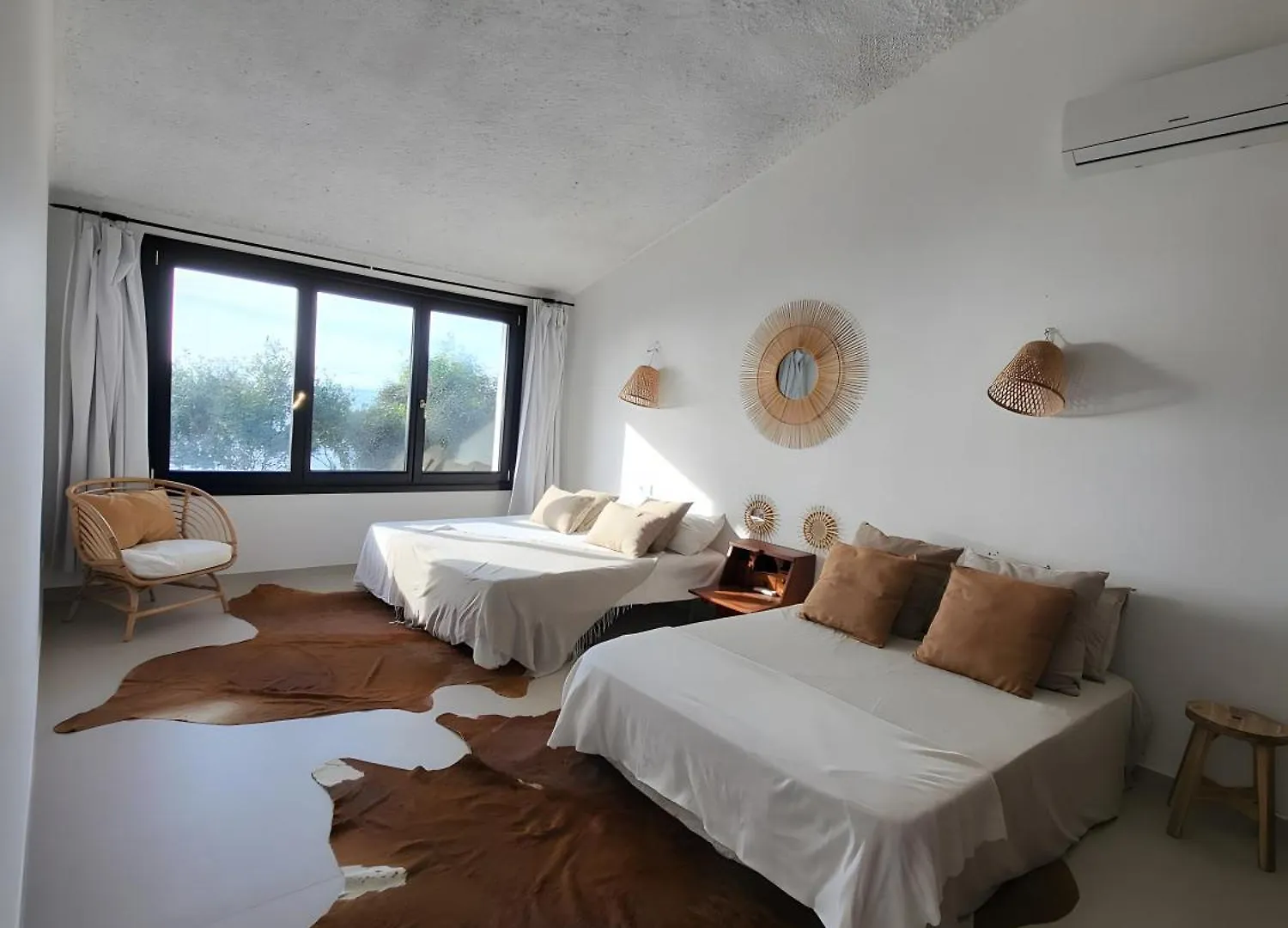 Beachfront Villa Estepona