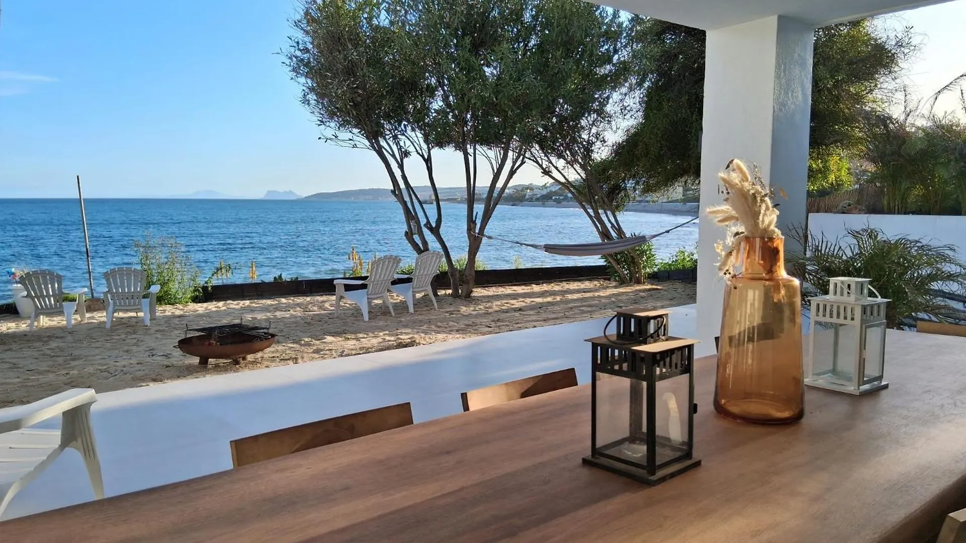 Beachfront Villa Estepona