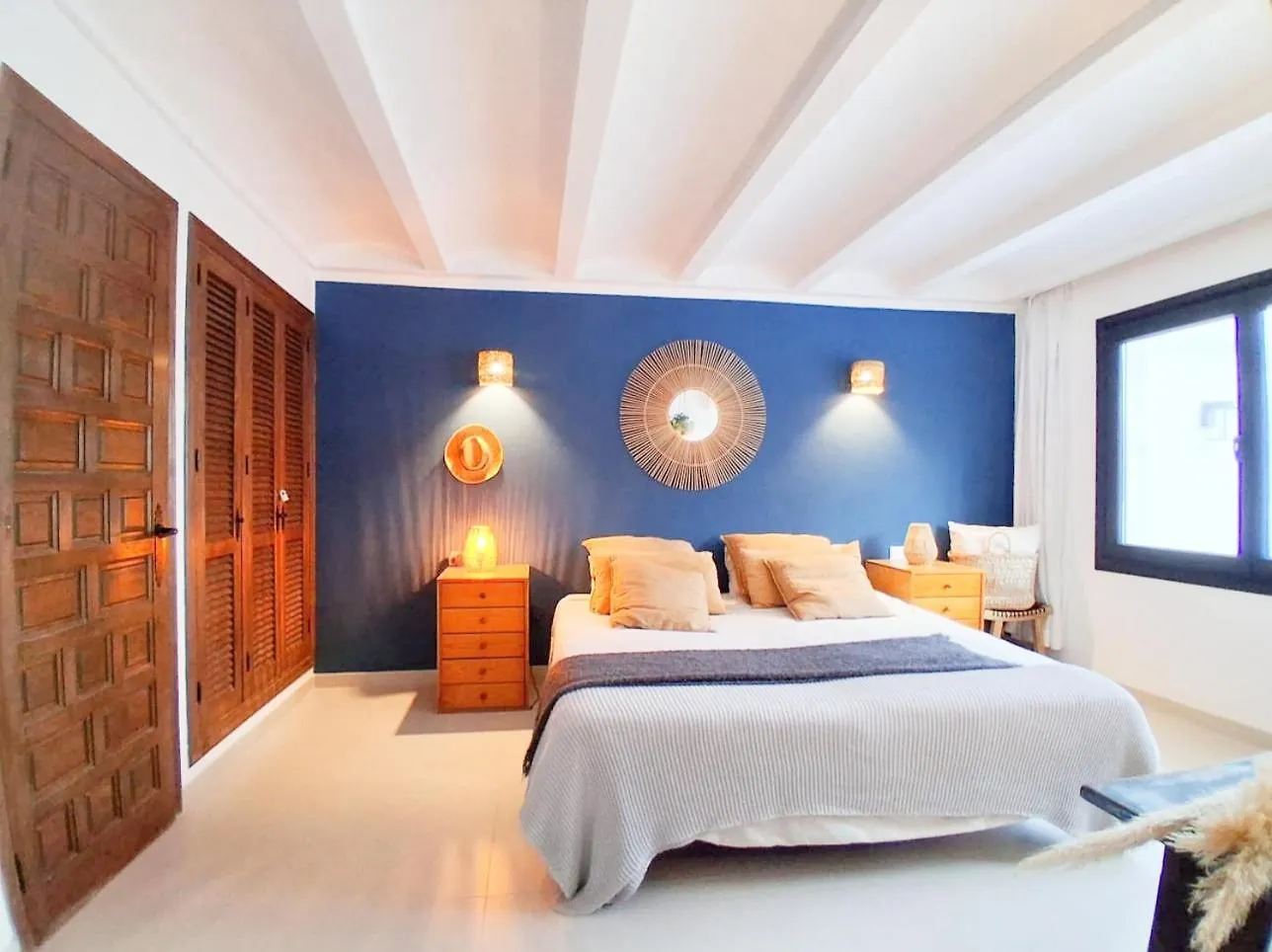 Beachfront Villa Estepona